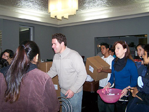 Rocco Basile Takes Part in Serving Thanksgiving Dinners to the Poor of Brooklyn, NY Rocco Basile Takes Part in Serving Thanksgiving Dinners to the Poor of Brooklyn, NY